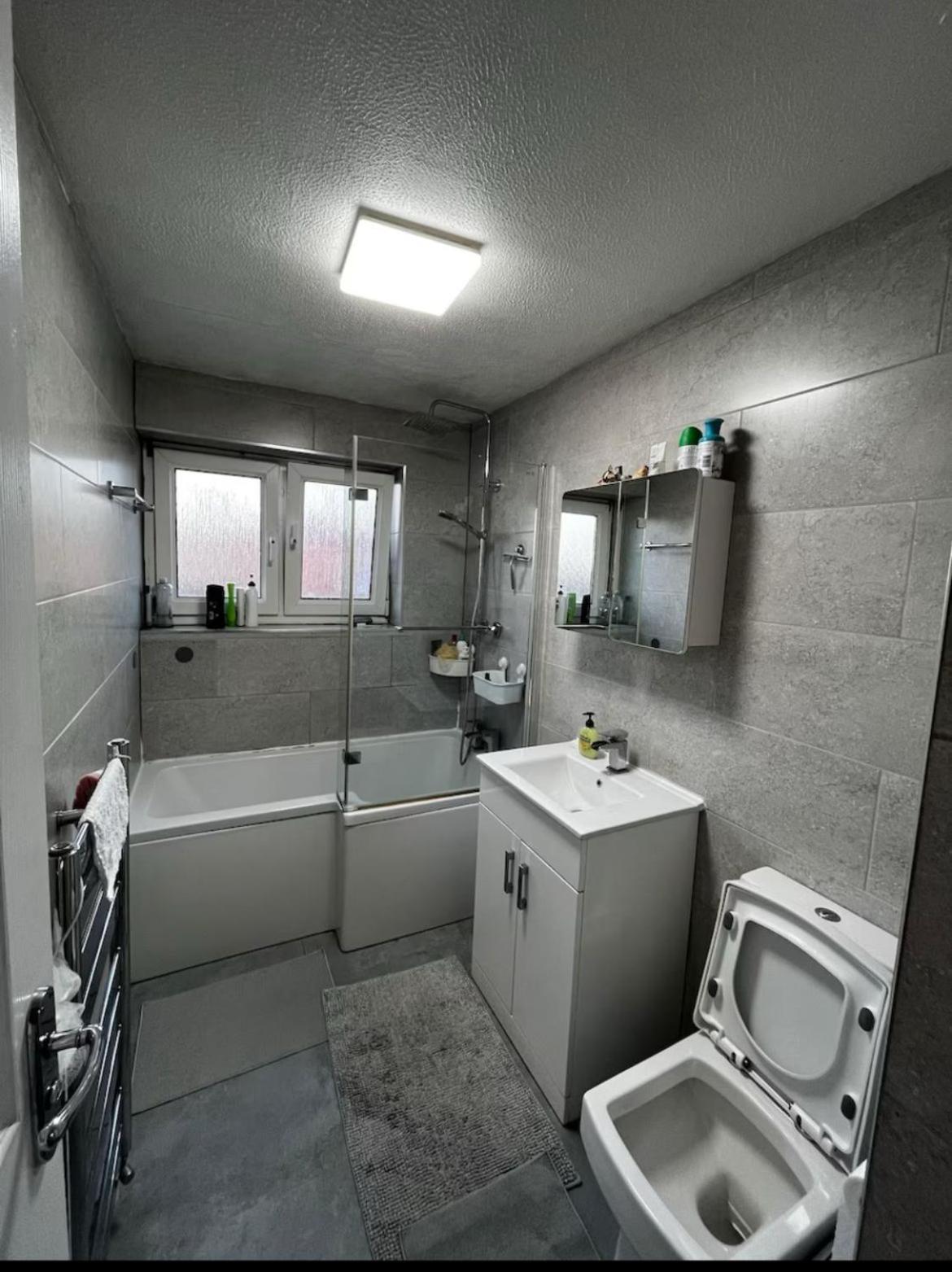 לונדון Plaistow Comfort Stay מראה חיצוני תמונה